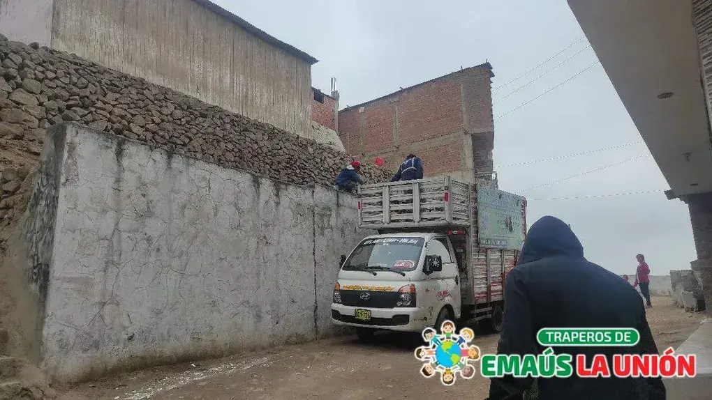 ¡Tus Juguetes Usados Hacen Sonreír en San Borja! Donaciones a Emaús