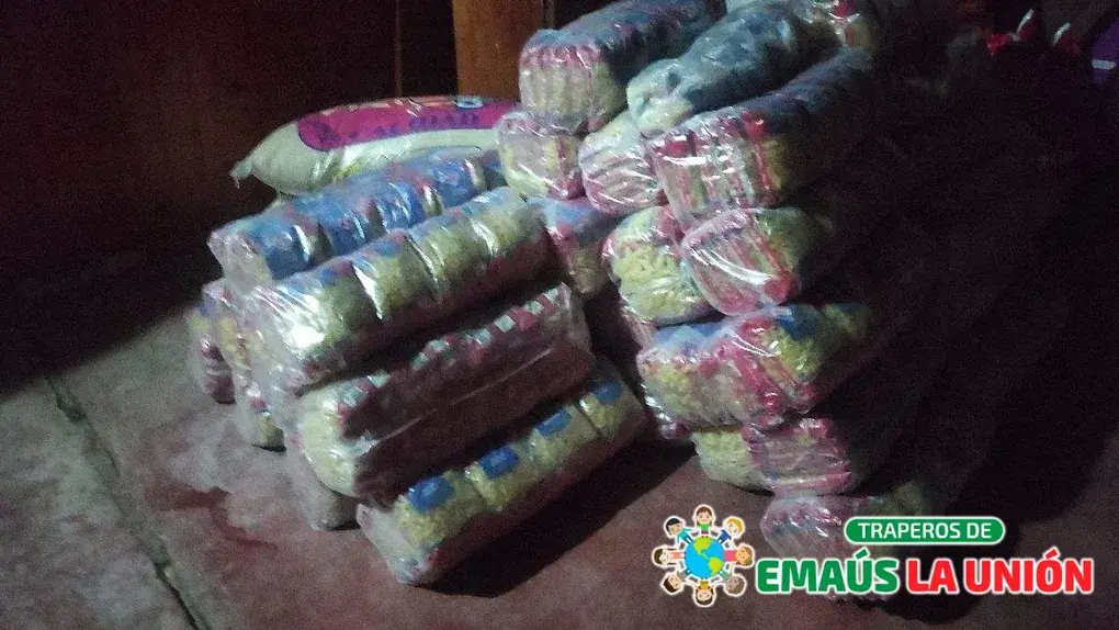 Recolección de Ropa Usada en Pucusana: Dona y Transforma Vidas