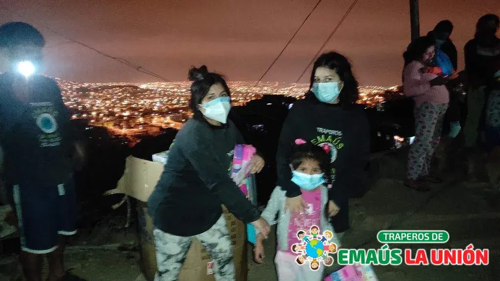 ¡Libera Espacio y Ayuda! Recolección de Ropa Usada en Villa El Salvador